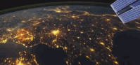 从太空中看地球夜晚的视频~美~